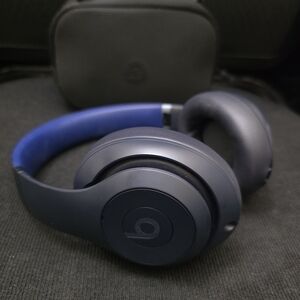 Beats Studio Pro - Bluetooth Wireless Headphones - Navy
